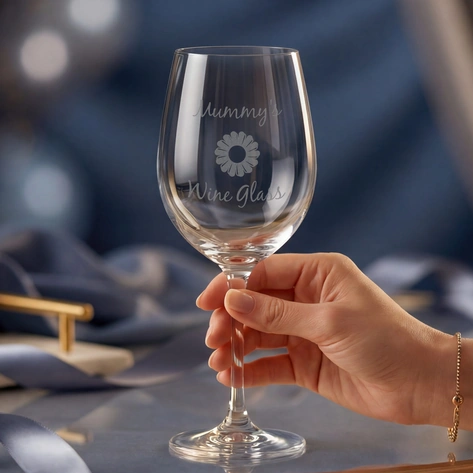 Mother's Day Daisy Wine Glass