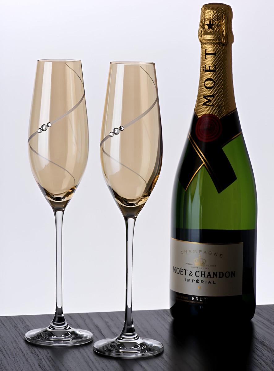 Personalised Gold Champagne Flutes With Swarovski Elements Personalised Gold Champagne Flutes With Swarovski Elements