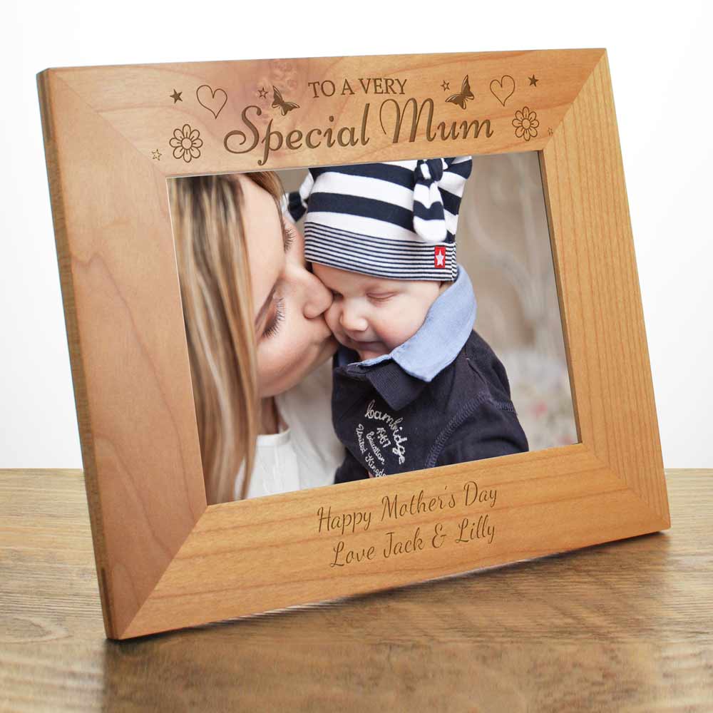 Personalised Wooden Frame To A Very Special Mum - Click Image to Close