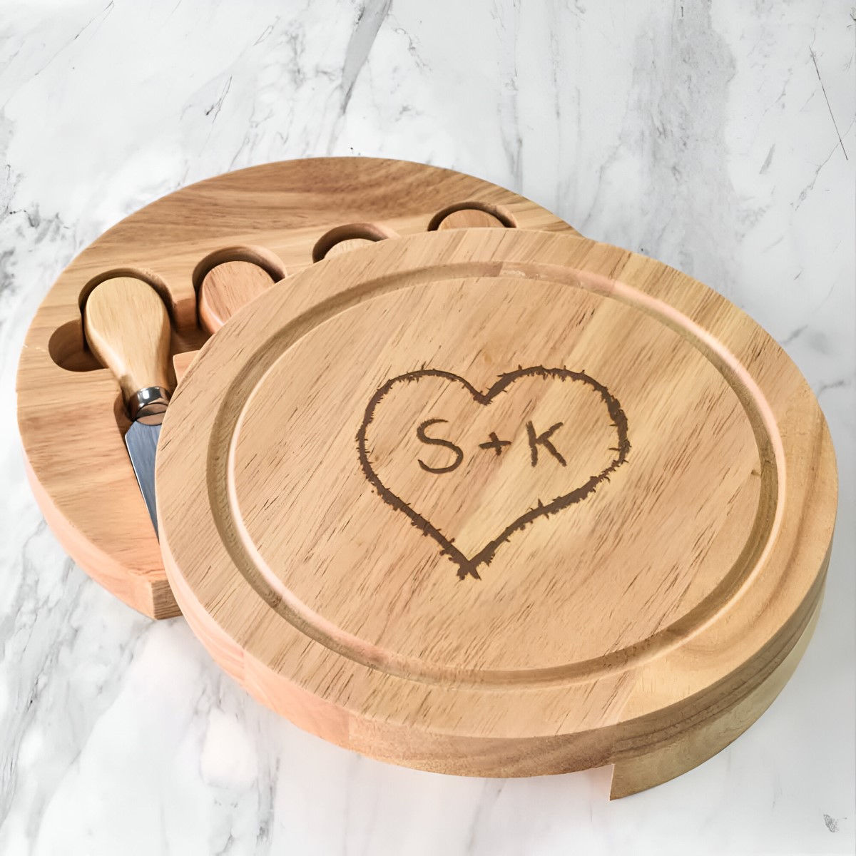 Personalised Wooden Cheeseboard Set - Carved Love Heart - Click Image to Close