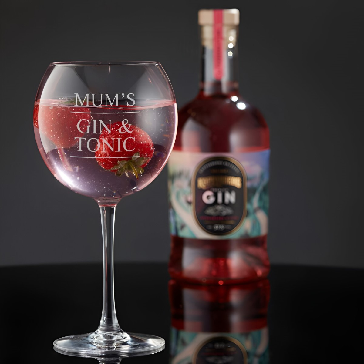 Personalised Gin Balloon Glass Any Name & Message - Click Image to Close