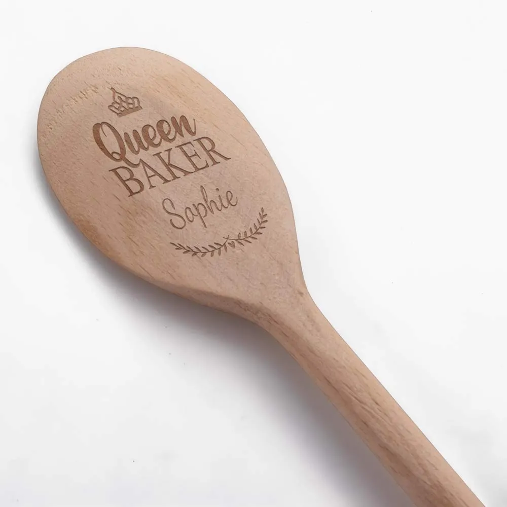 Personalised Wooden Spoon - Queen Baker - Click Image to Close
