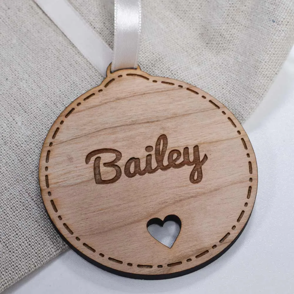 Personalised Round Christmas Bauble Engraved Love Heart - Click Image to Close