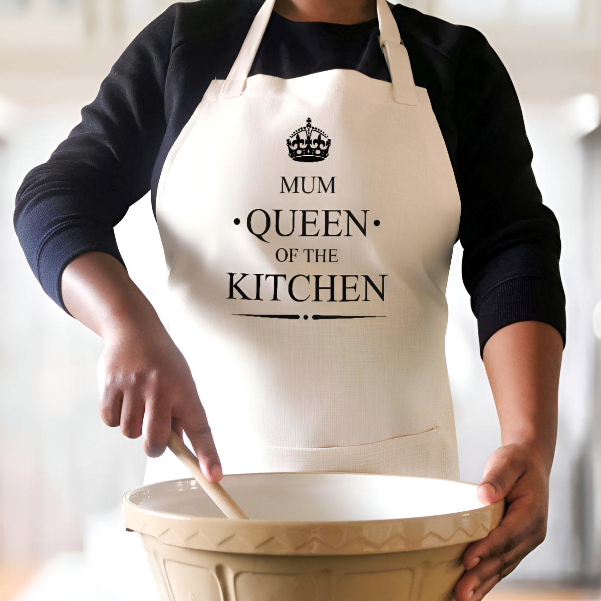 Personalised Apron - Queen Of The Kitchen - Click Image to Close