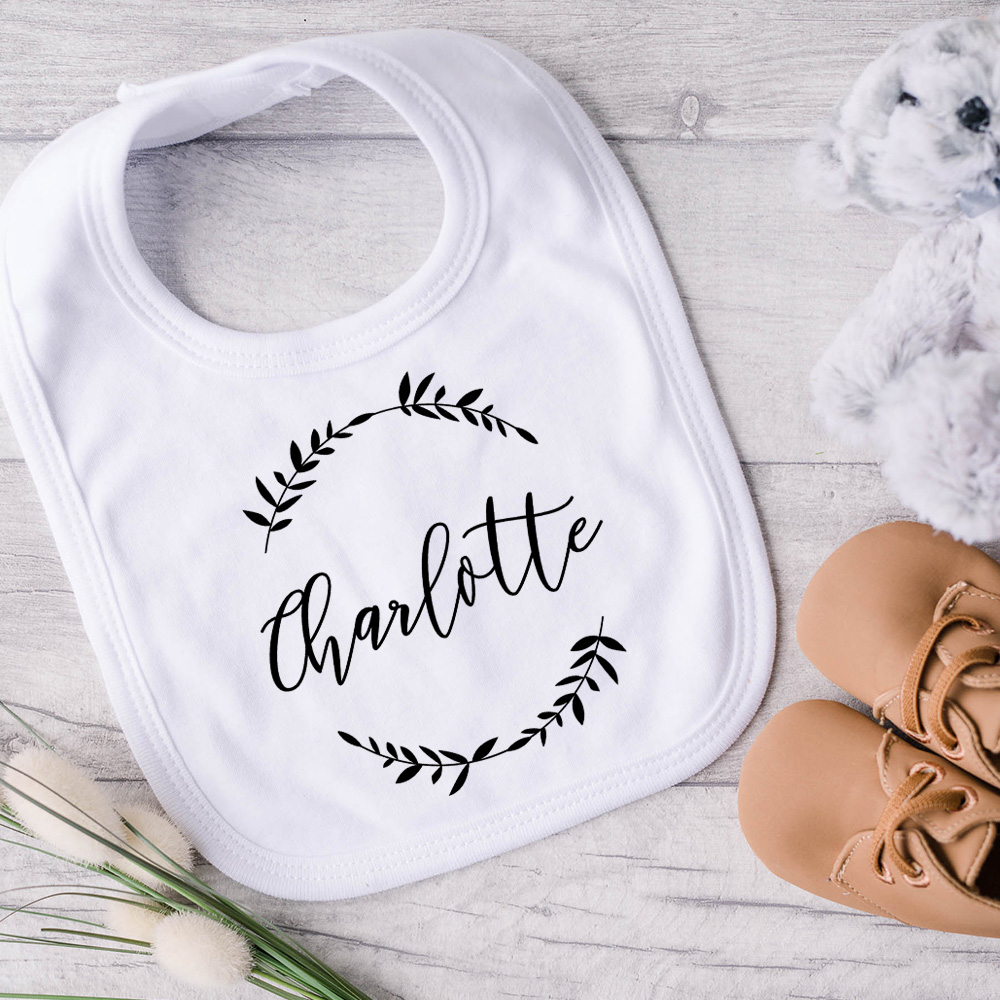 Personalised Wreath Baby Bib Any Name - Click Image to Close