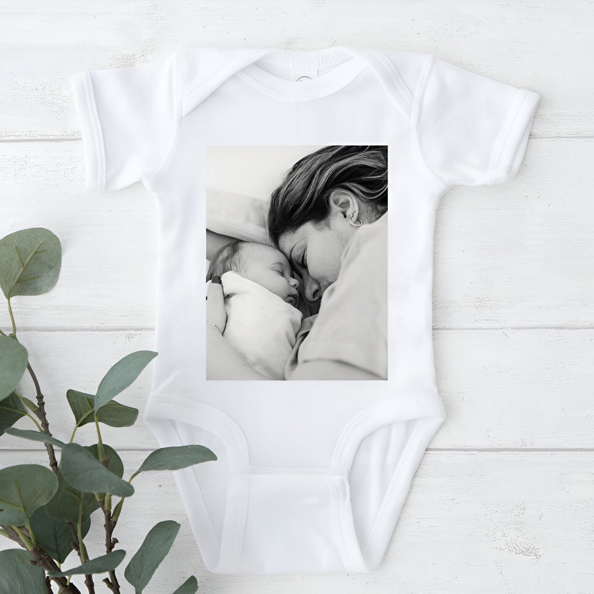 Photo Upload Baby Grow 4 Sizes - Click Image to Close