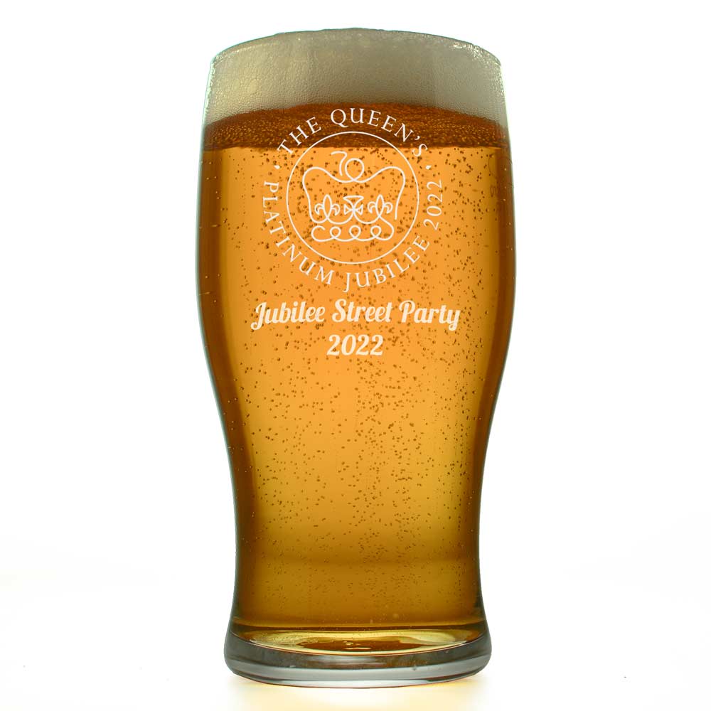 Personalised Queen’s Platinum Jubilee Pint Glass Novelty Gift - Click Image to Close