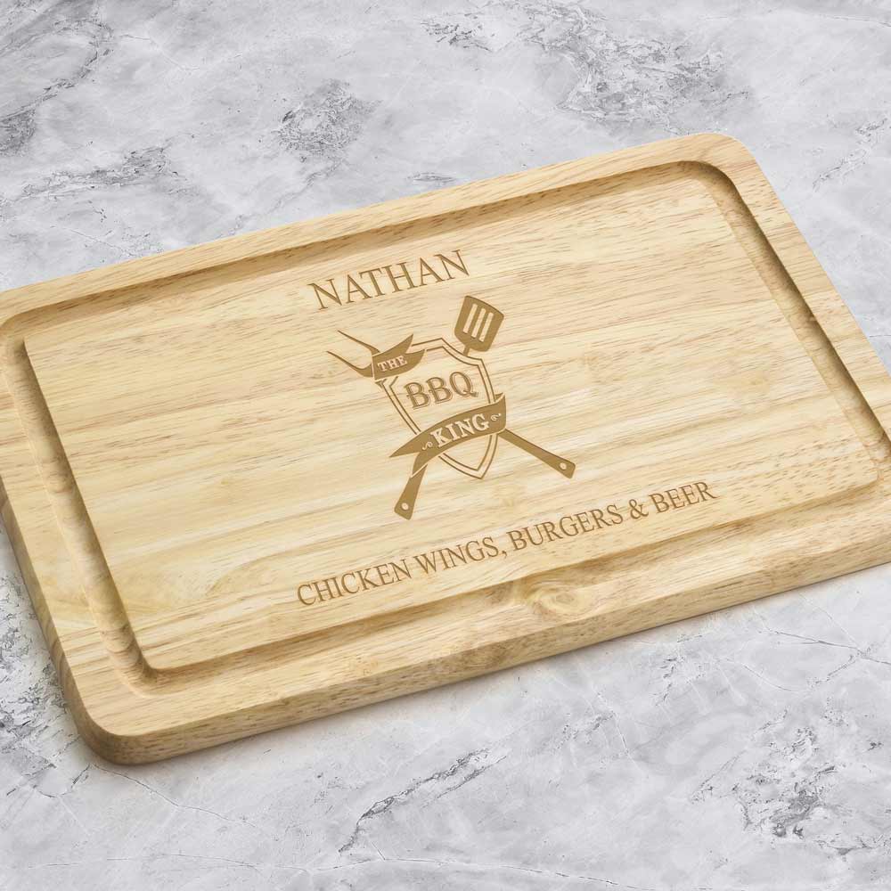 Personalised Wooden Chopping Board - The BBQ King Crest - Click Image to Close