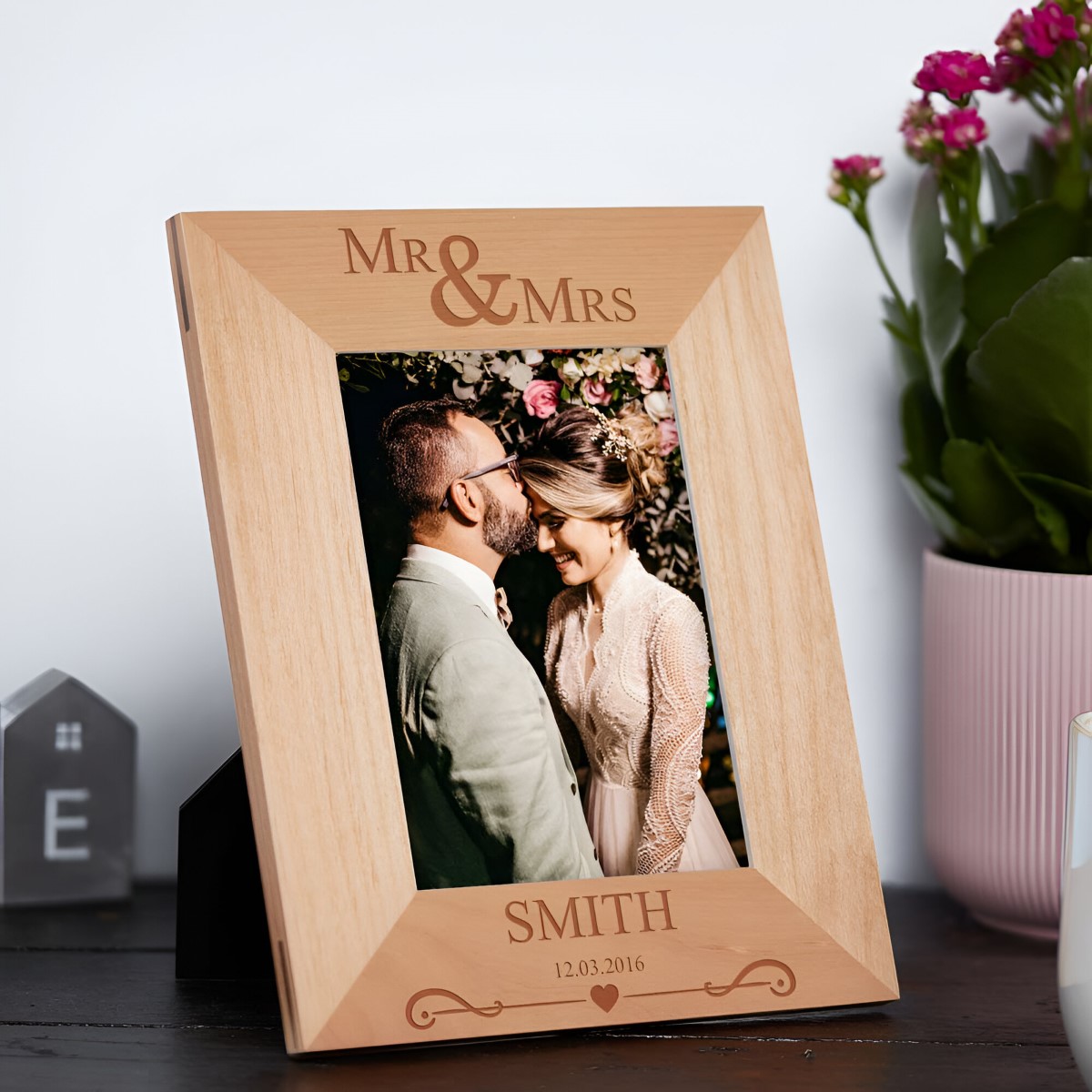 Mr And Mrs Personalised Wooden Frame - Click Image to Close