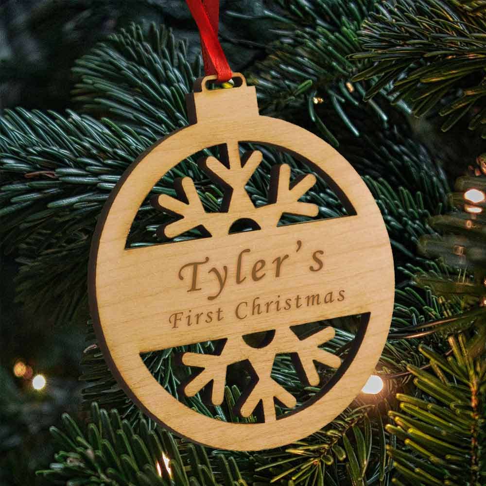 Personalised Round Snowflake Wooden Bauble - Click Image to Close