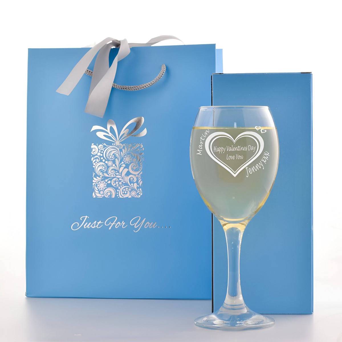 Personalised Valentines Day Wine Glass Gift - Click Image to Close